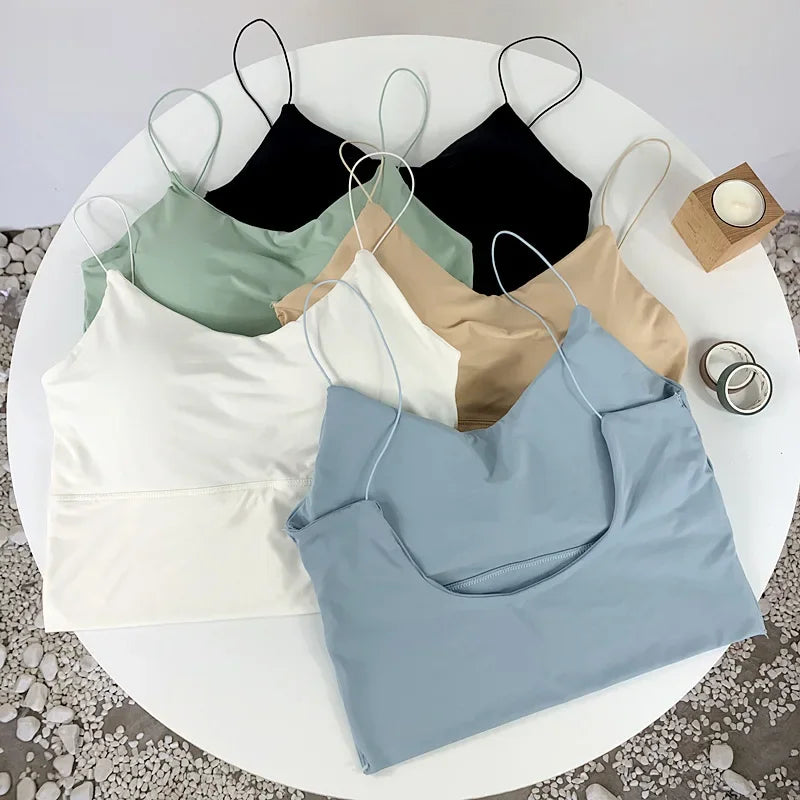 "Top Seda Gelada Summer Chic" – Elegância e Frescor para o Verão