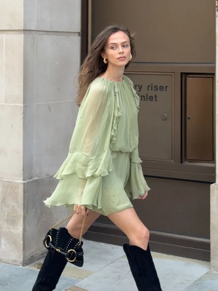 Vestido Mini Elegante Verde com Babados e Pregas